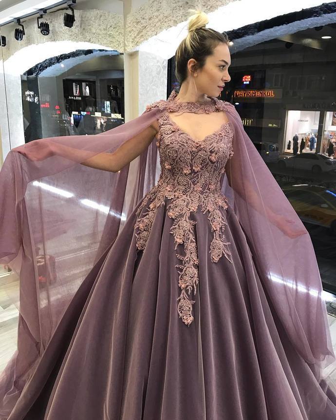 Long Prom Dress,Gorgeous Cape Ball Gown Wedding Dress Lace Appliques Beaded Women Bridal Gowns cg13124