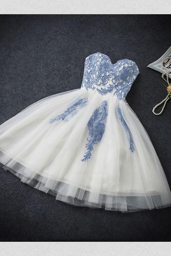 A-Line Sweetheart Sleeveless Short Tulle Homecoming Dress with Appliques cg218