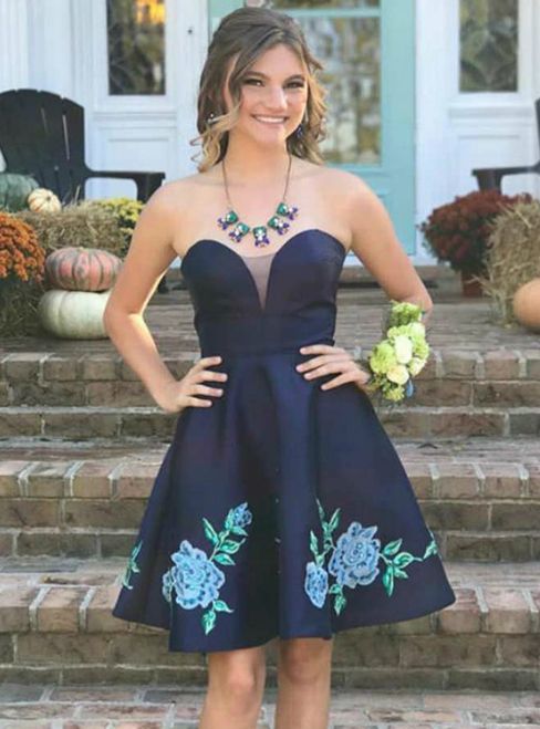 Navy Blue Strapless Floral Appliques Satin Homecoming Dresses cg1311