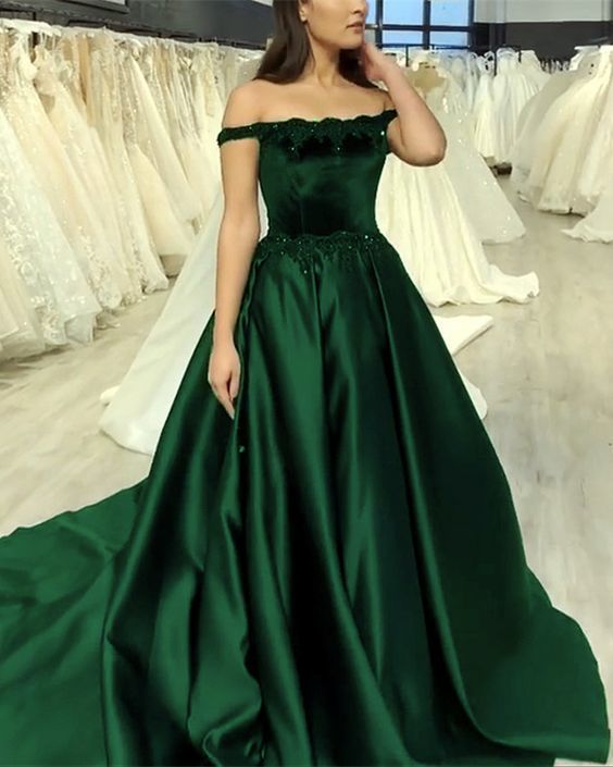 elegant green ball gown velvet top prom dresses lace appliques   cg13218