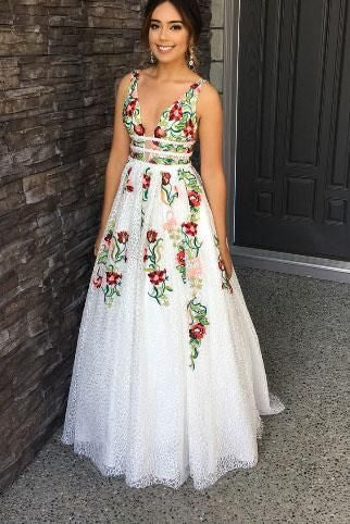Elegant Ivory V Neck Lace Prom Dresses, Backless Pockets Wedding Dresses        cg23287