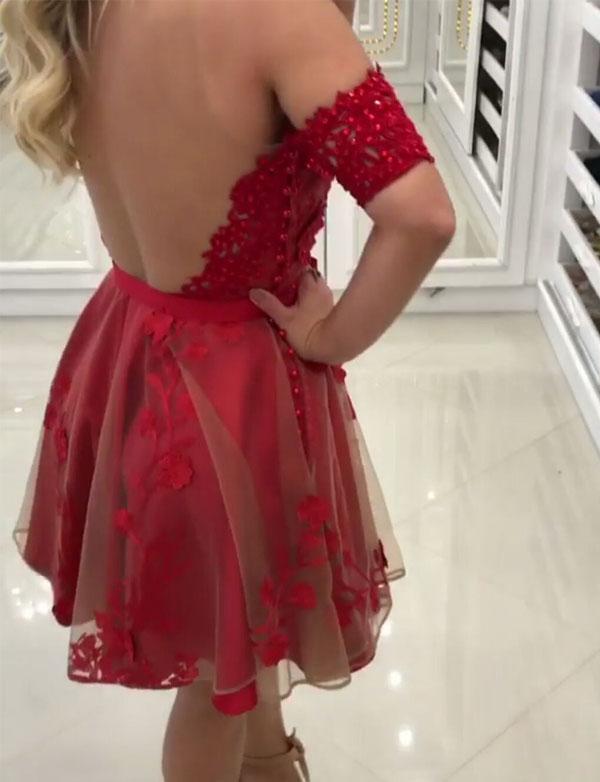Round Neck Red Short Homecoming Party Dresses With Appliques cg568